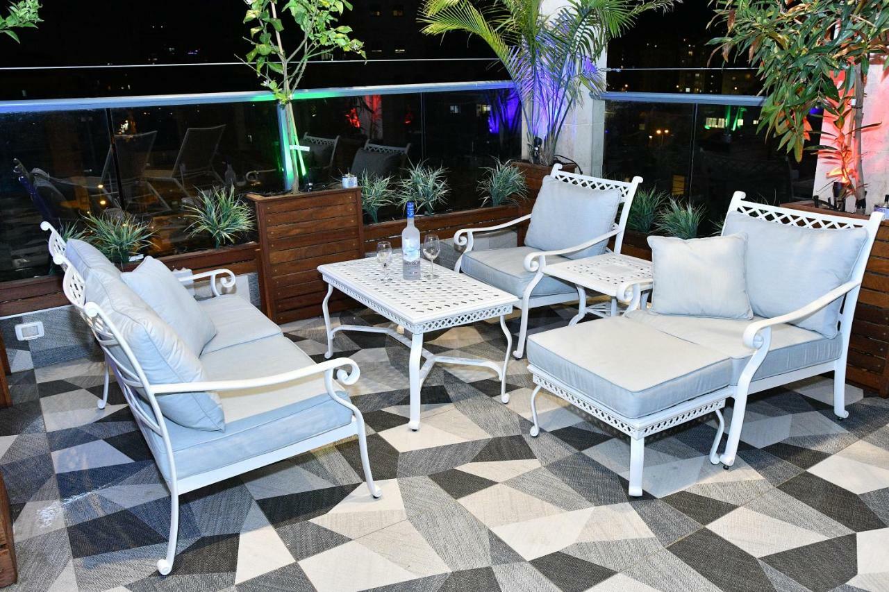 Luxury Rooftop Apartment In نتانيا المظهر الخارجي الصورة